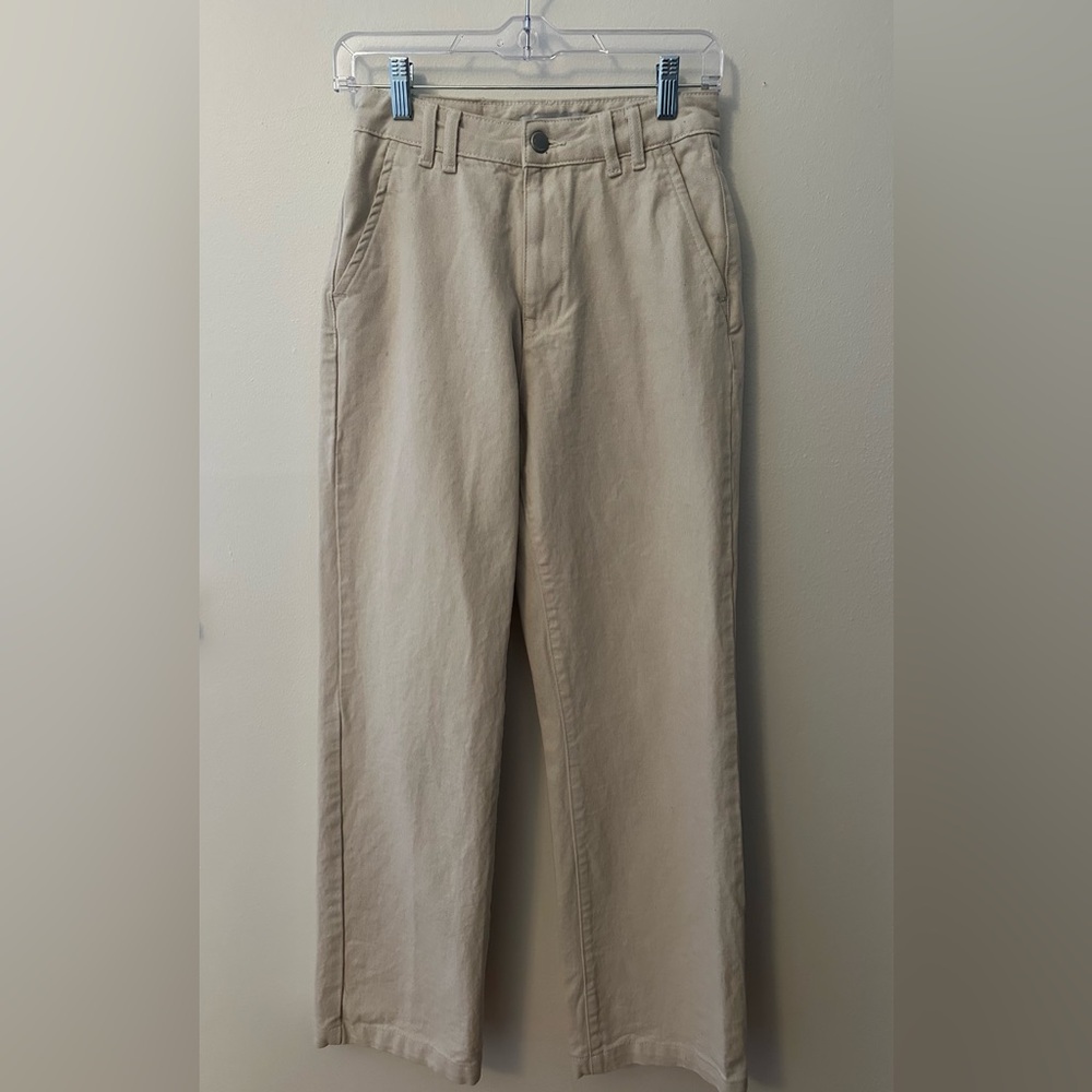 Zara women’s cream colored jeans size 4